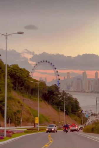 Aconchegante apartamento no centro em Balneário Camboriú SC