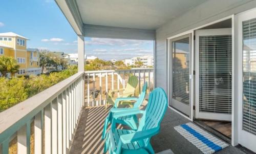 Sea The World Private Access to Beach — 4-Star Luxury Hotel in Carolina Beach, United States