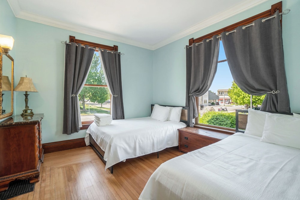 Serendipity Resort & Suites - photo 5