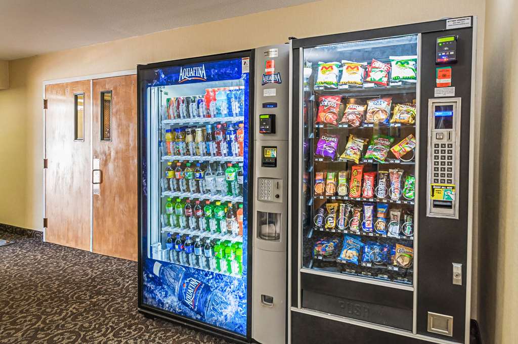Quality Inn & Suites Frostburg Cumberland - photo 33