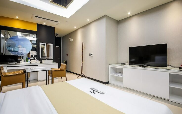Naju Breeze Self Check in Motel in Naju, South Korea