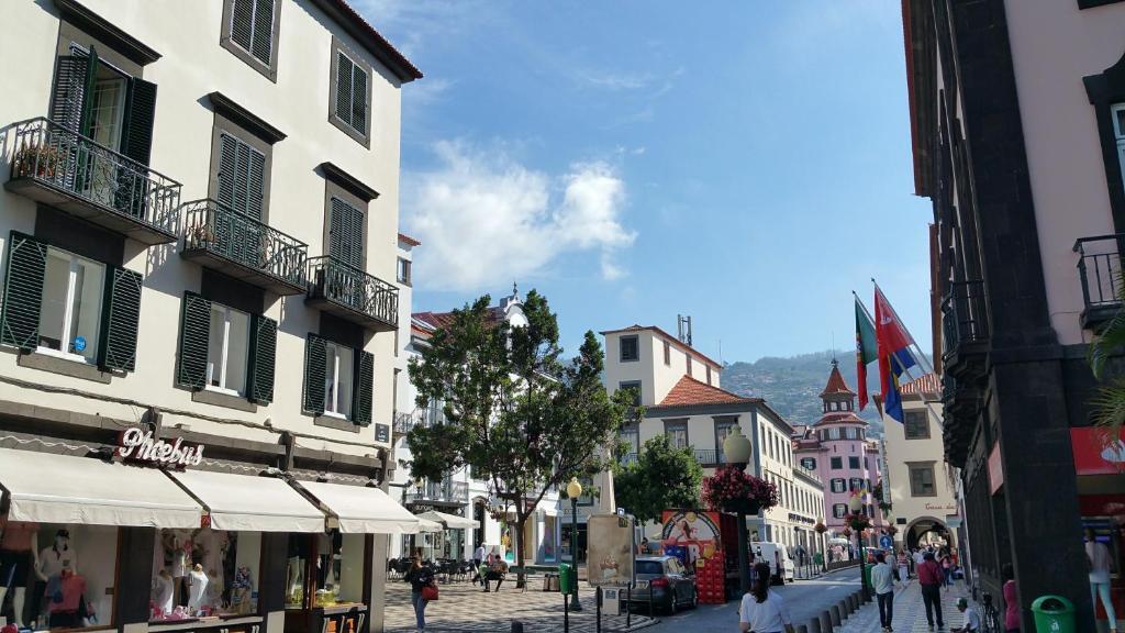 Edificio Charles 202 - carbon neutral hotel in Funchal