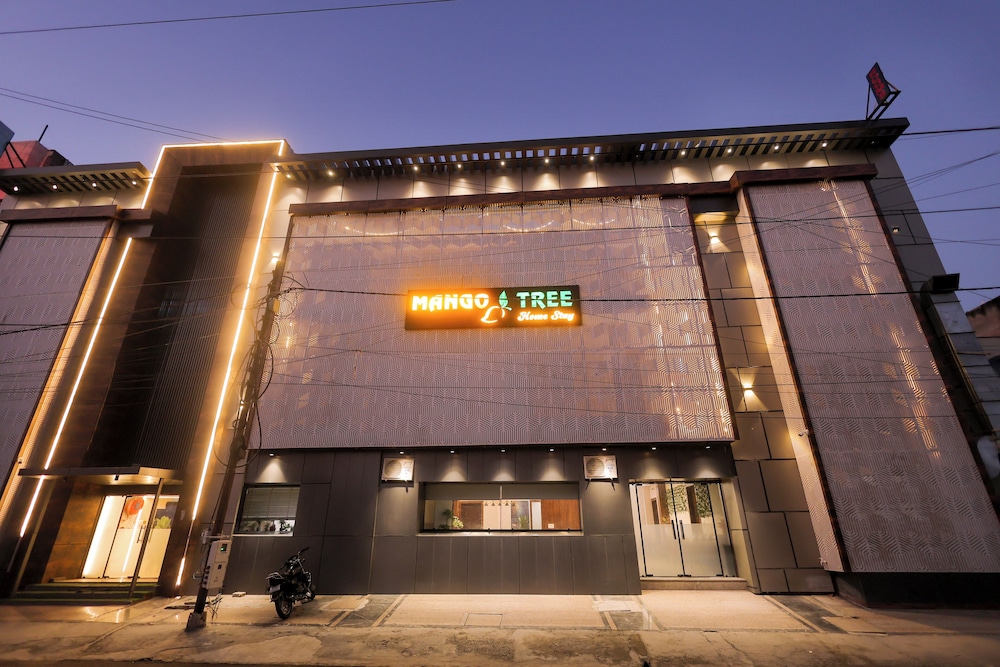 Hotel Mango Tree Vrindavan in Vrindavan, India