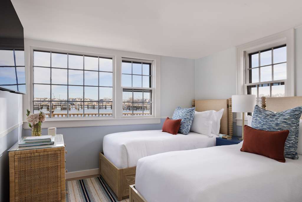 The Cottages and Lofts at Boat Basin - photo 5