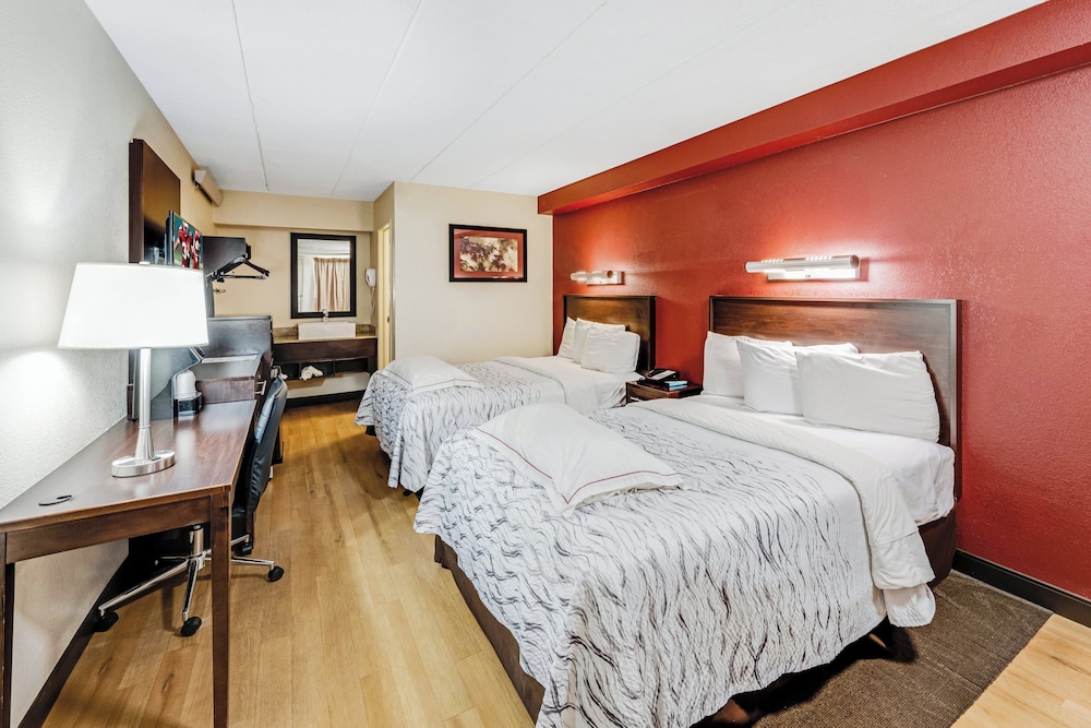 Red Roof Inn PLUS Washington DC Alexandria - photo 19