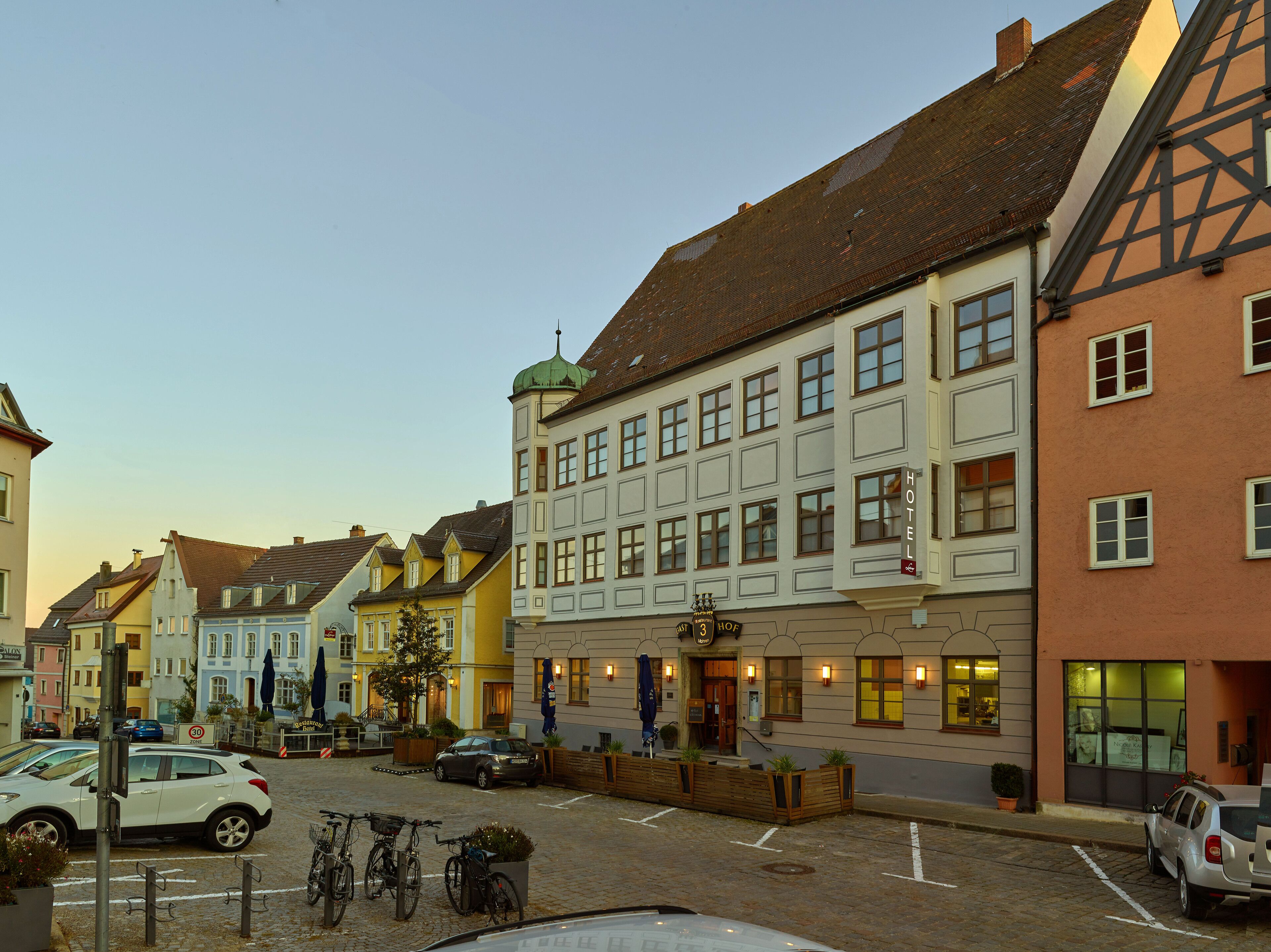 Genie erhotel Lodner — hotel in Lauingen