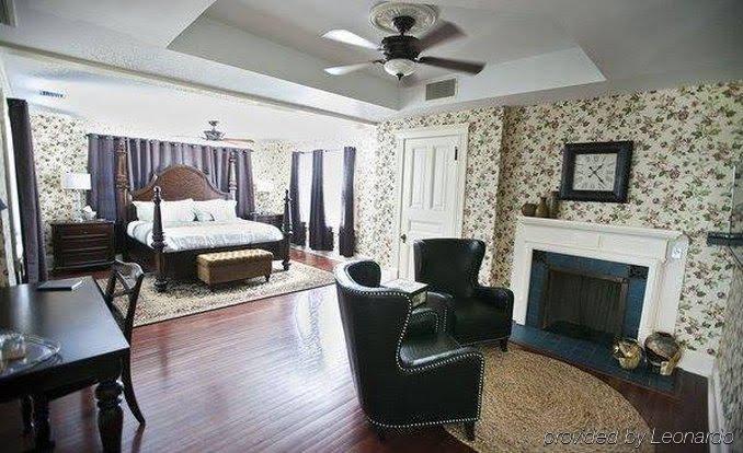 Wellington Place Inn - photo 7