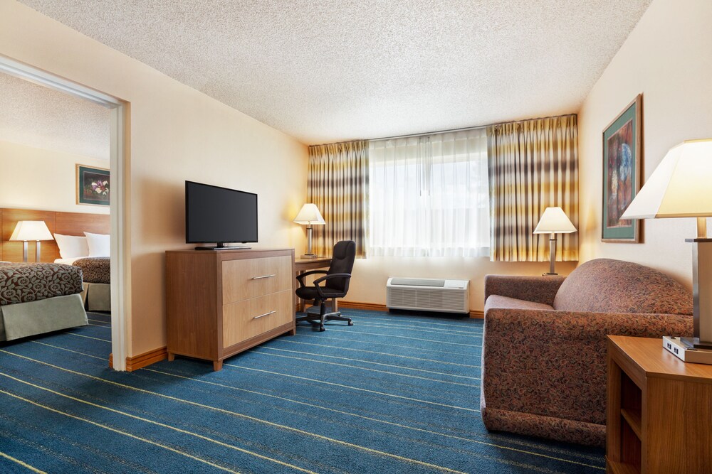Comfort Inn & Suites Golden Denver West - photo 9