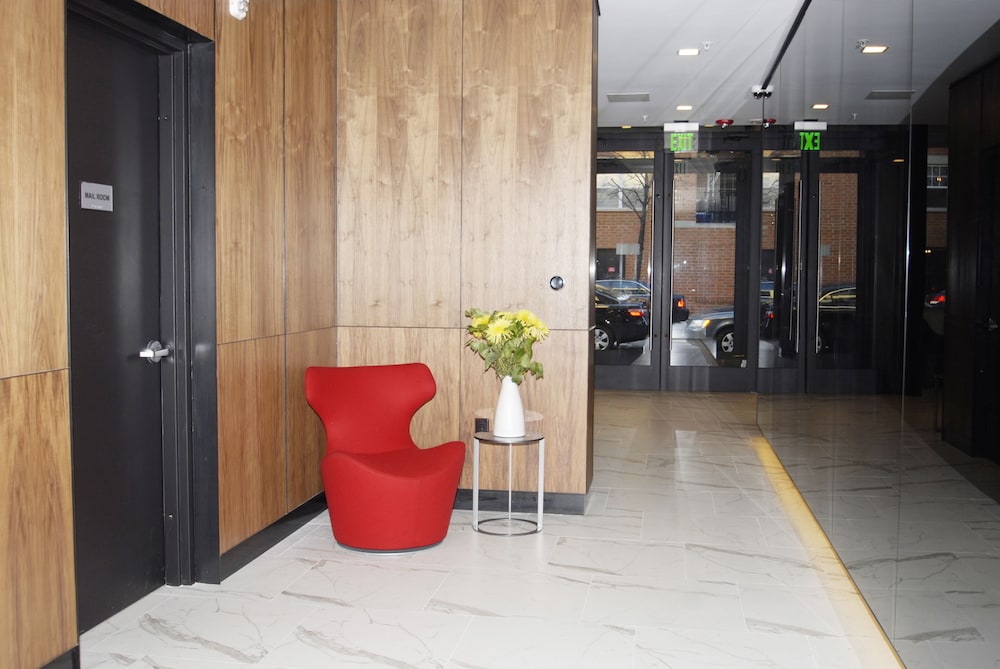 Dharma Home Suites Hoboken at Grand - photo 4