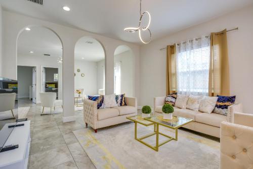Stylish Fort Lauderdale Home 5 Mi to Beach — 4-Star Luxury Hotel in Fort Lauderdale, United States