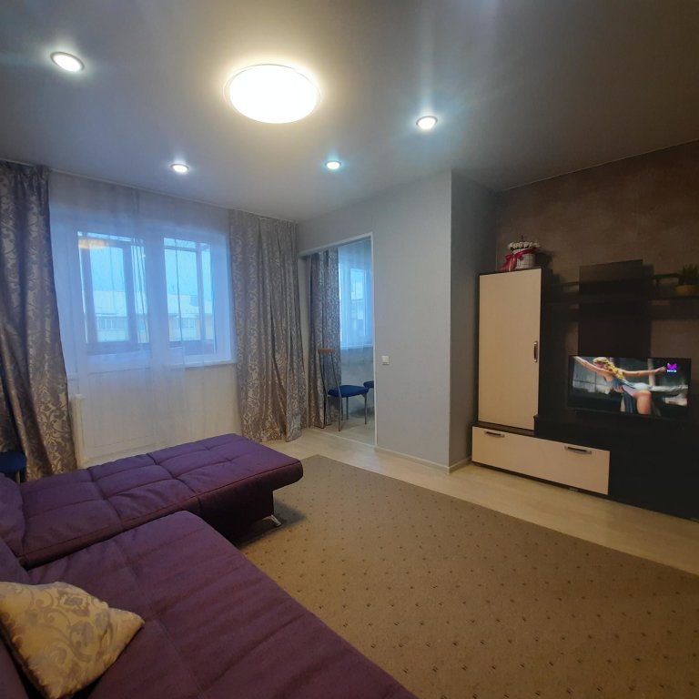 Ilana on Lenin Street 13B in Pervoural'sk, Russia