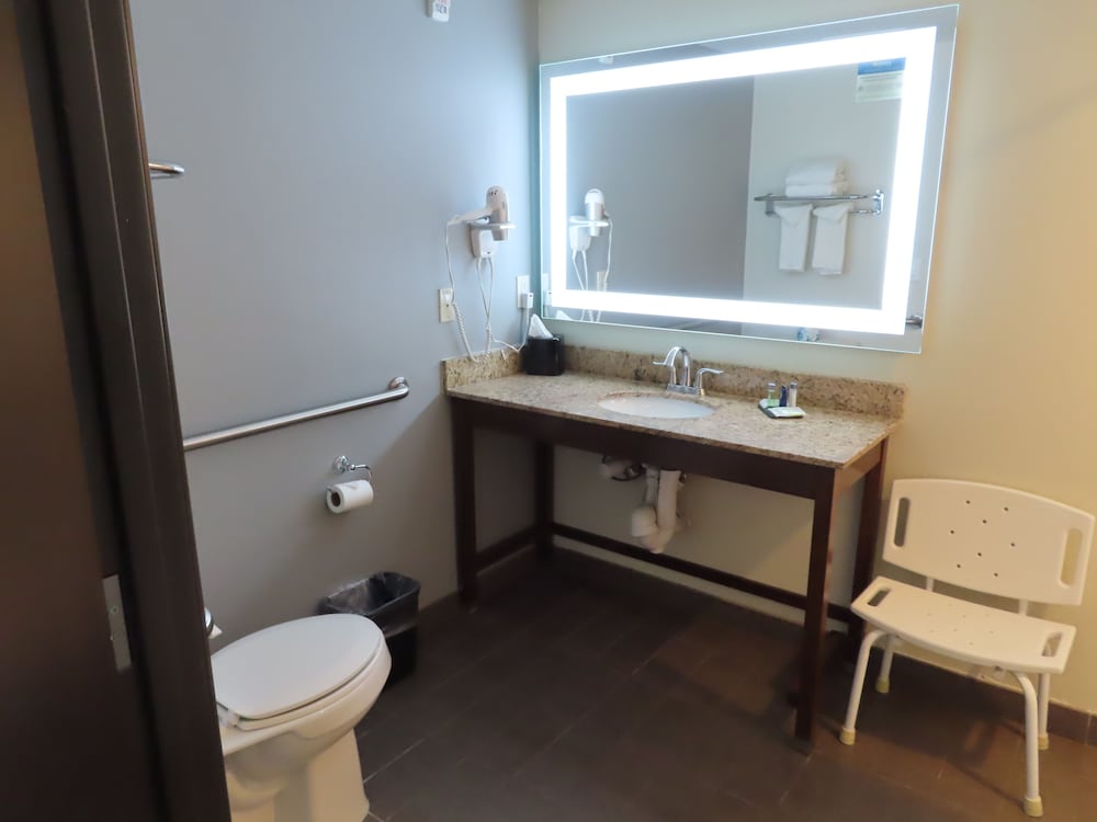 MainStay Suites Denver International Airport - photo 28
