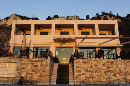 Thea Hotel - carbon neutral hotel in Oxilithos