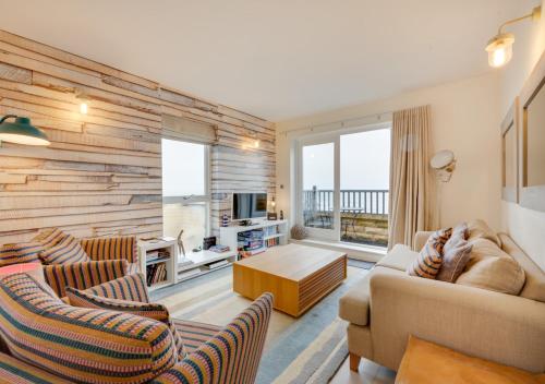 Salt Air 9 Seafield in Seahouses, United Kingdom