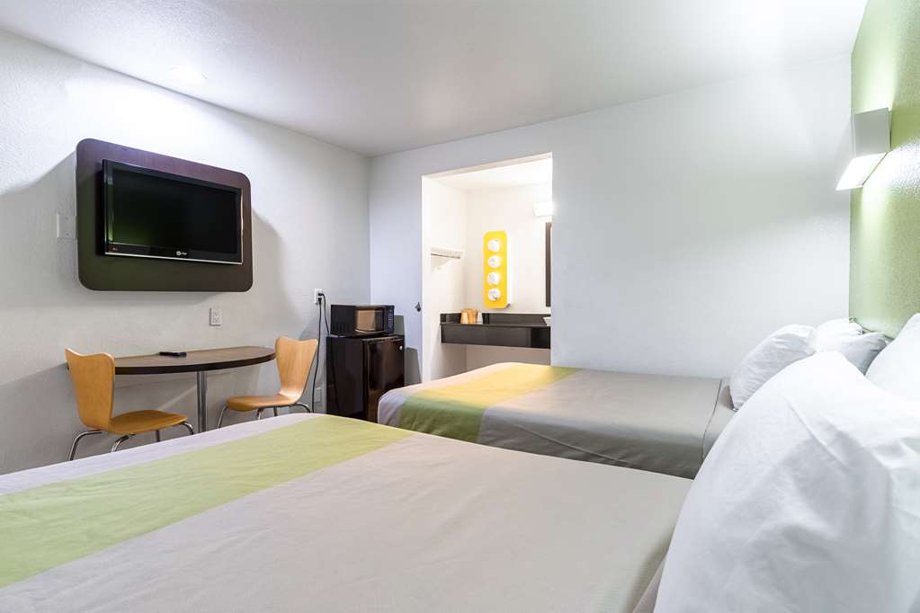 Motel6 Riverside CA UCR East - photo 15