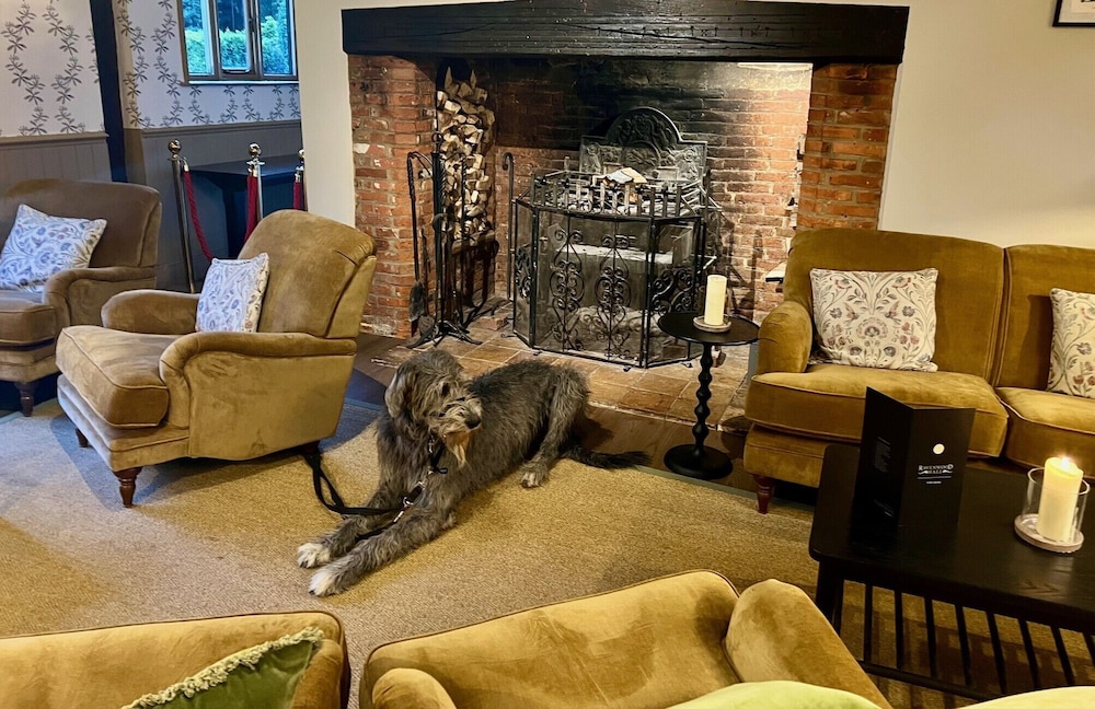 Ravenwood Hall Hotel — hotel in Bury St Edmunds