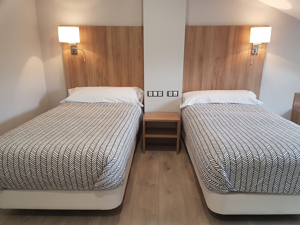 Apartamentos Pico Llerenes — Riano — photo 3