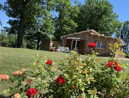 La Grenouillère - carbon neutral hotel in Caussade