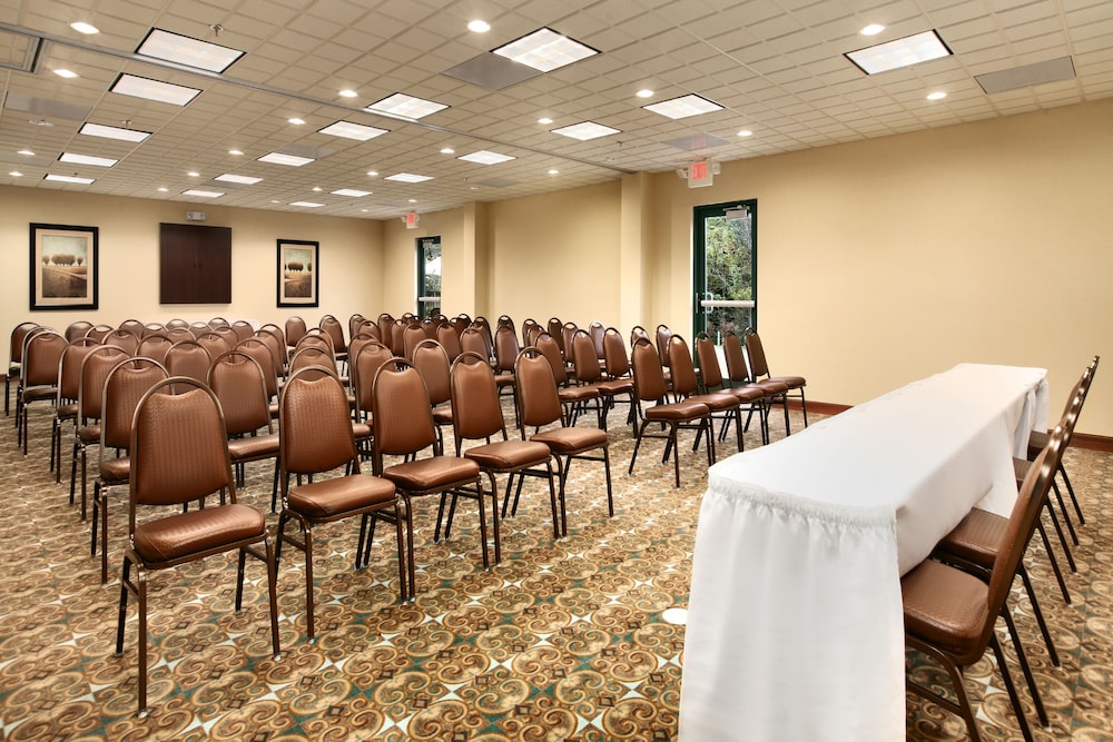 Home2 Suites by Hilton St. Charles St.Louis - photo 22