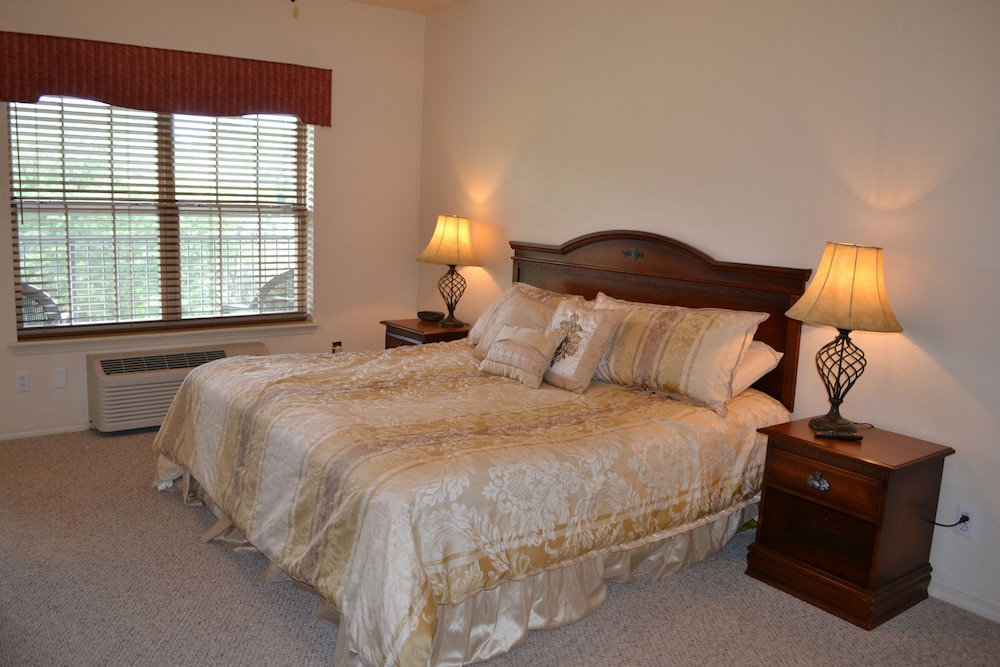 StoneBridge Resort - photo 9
