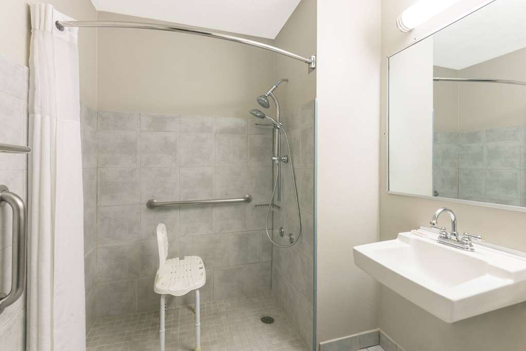 Baymont by Wyndham Henrietta Rochester - photo 9