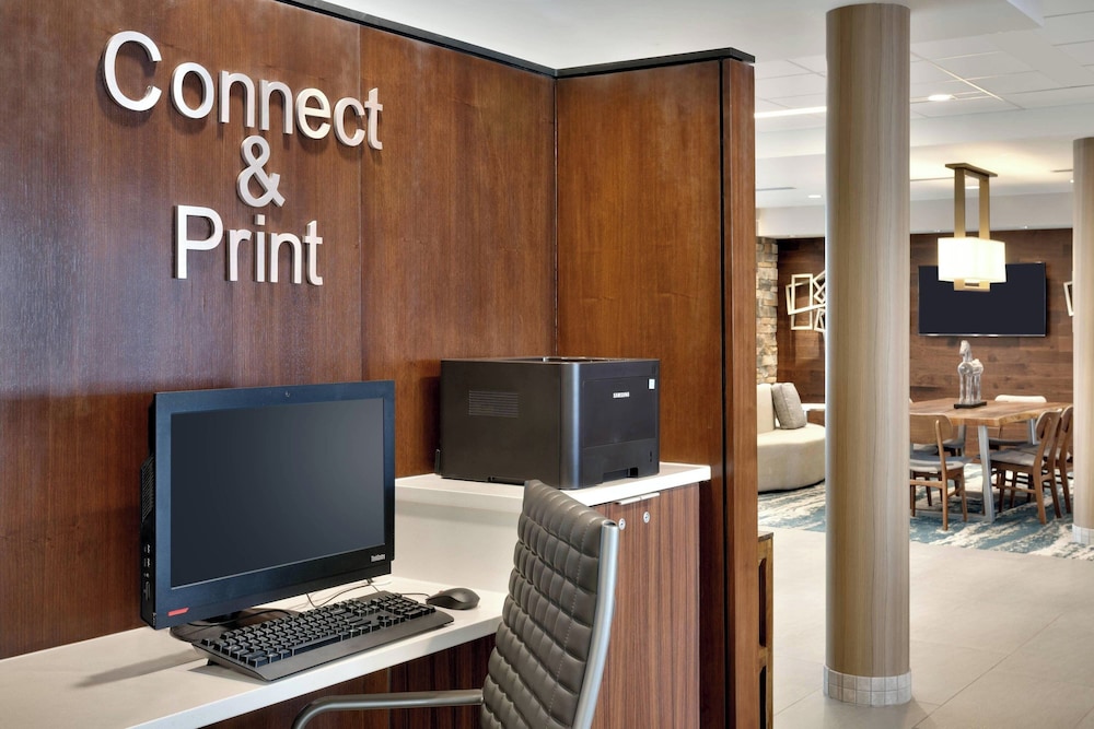 Fairfield Inn & Suites by Marriott Springfield North - photo 22