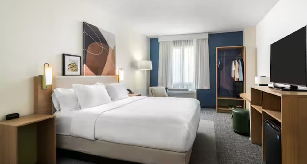 Spark by Hilton Merrillville - photo 5