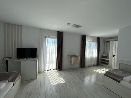 Pensiunea La Cazemata Bucov — 4-Star Luxury Hotel in Bucov, Romania