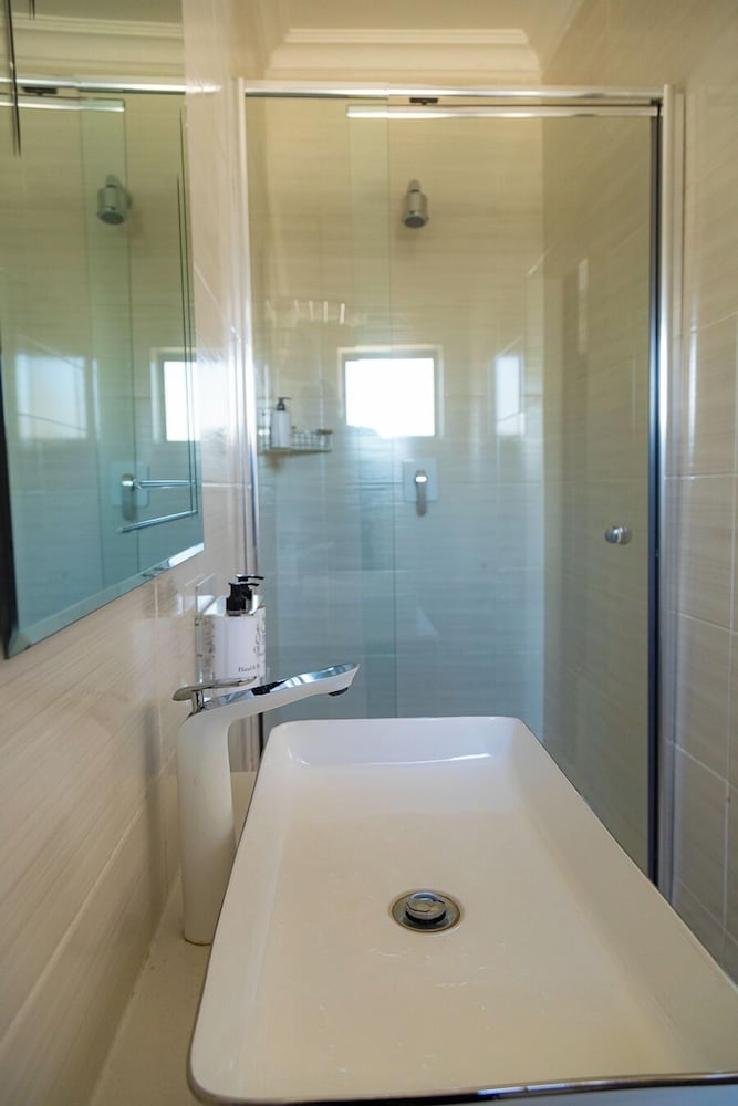 Olive Comfort Luxury Suites — Kwekwe — photo 5