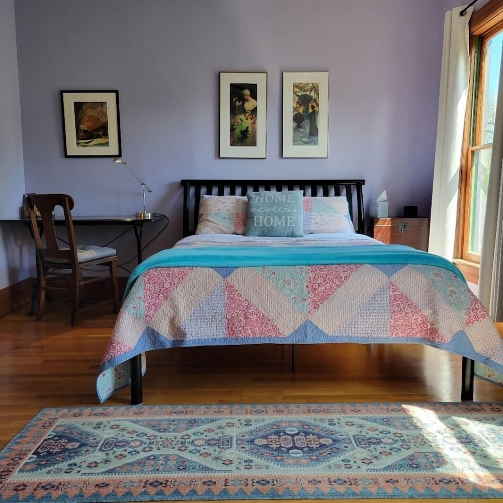Art and Lodging - photo 3