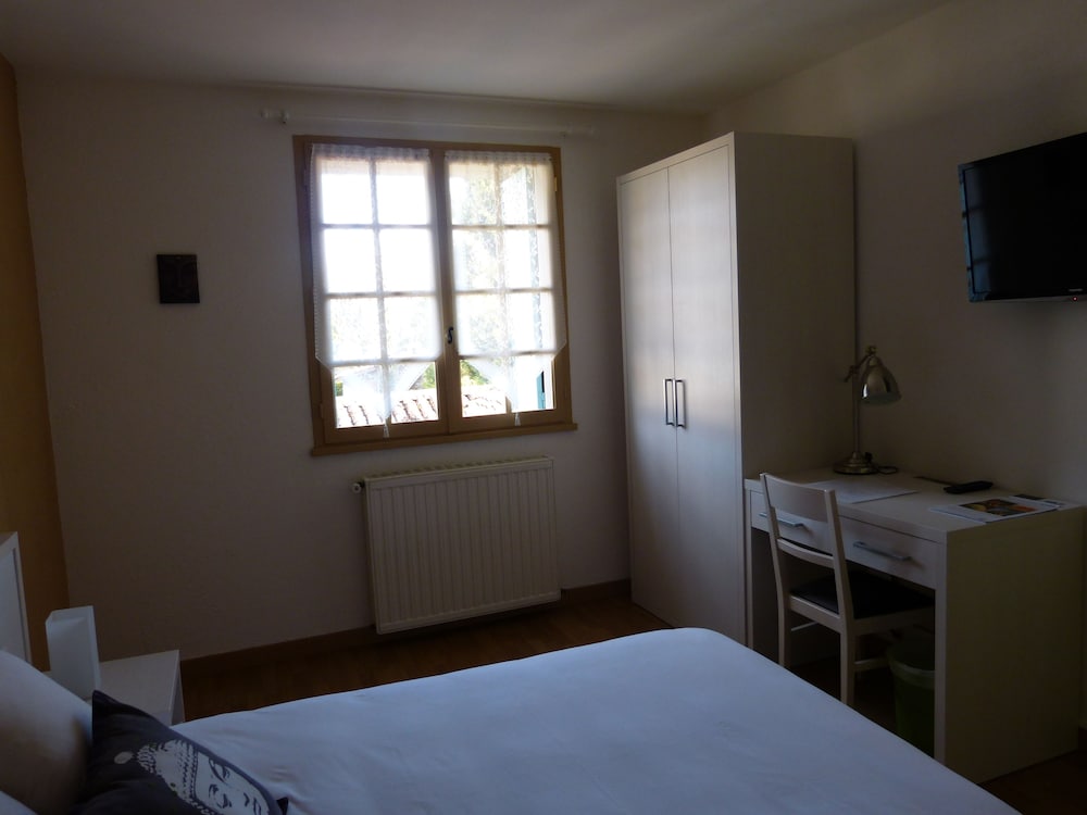 Hotel Restaurant Du Commerce — Cazaubon — photo 5