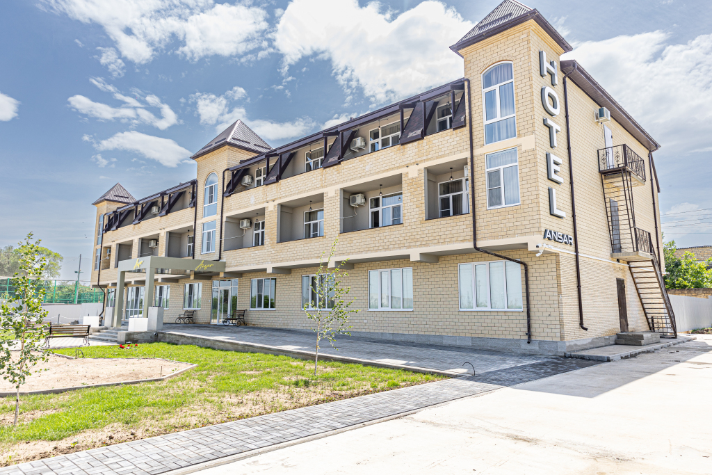 Ansar - carbon neutral hotel in Izberbash