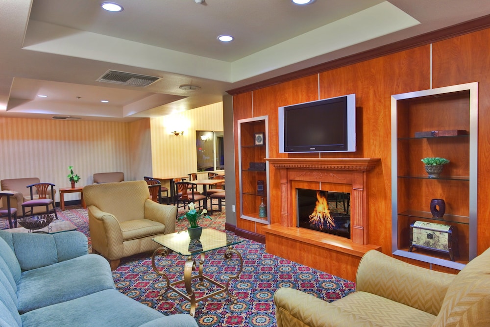 City Express By Marriott Rancho Cucamonga - photo 12