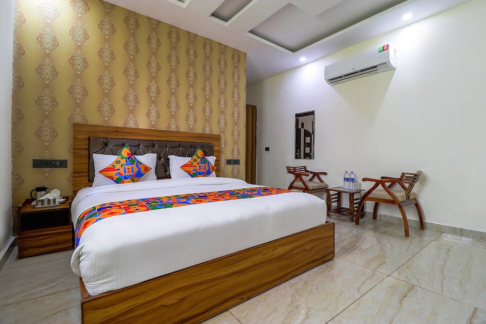 Fabhotel Prime Mubarak Plaza