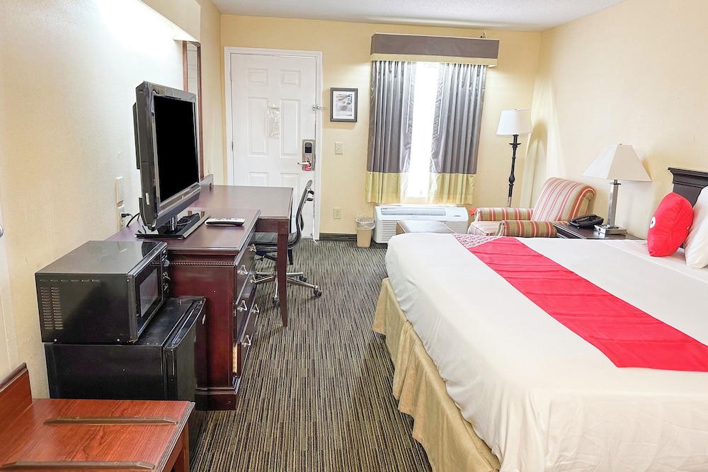 Bonita Lakes Inn by Capital O Meridian I20 - photo 10