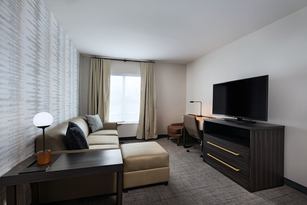Residence Inn by Marriott New Brunswick Tower Center Blvd - photo 13
