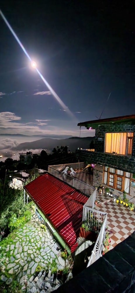 Talai Ghar Farmstay Shimla — Theog