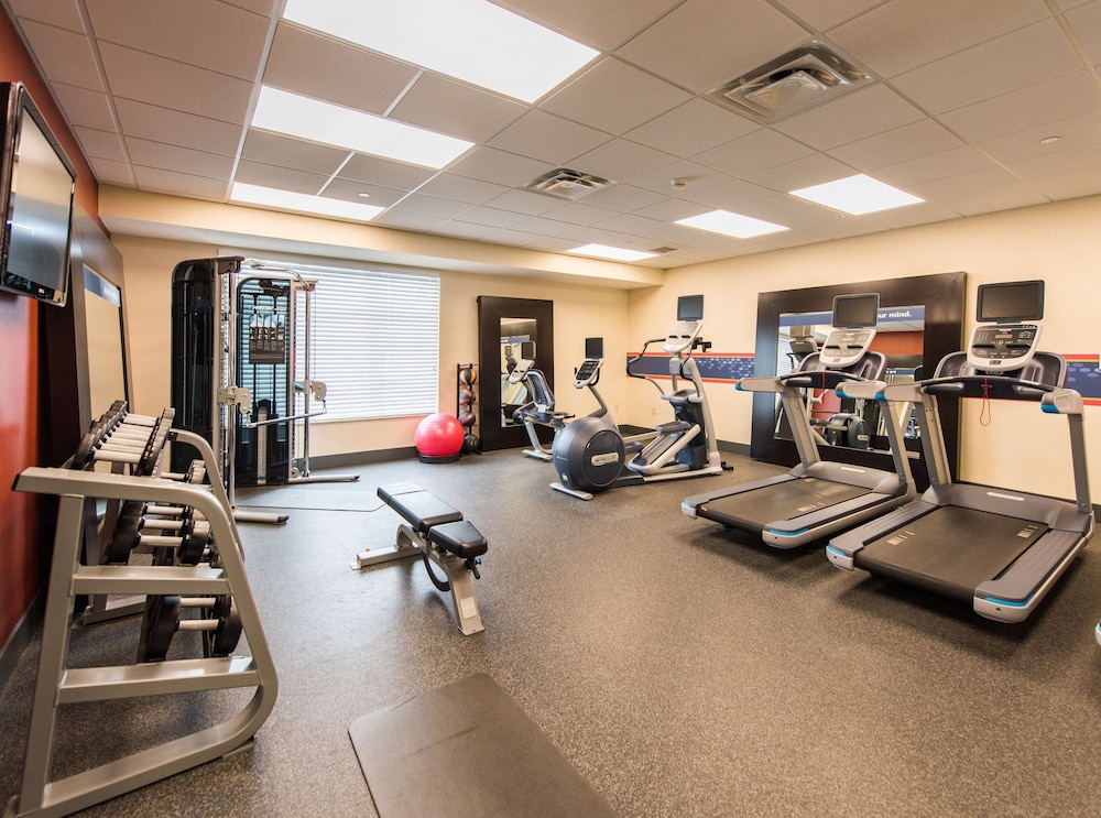 Hampton Inn Presque Isle Maine - photo 52