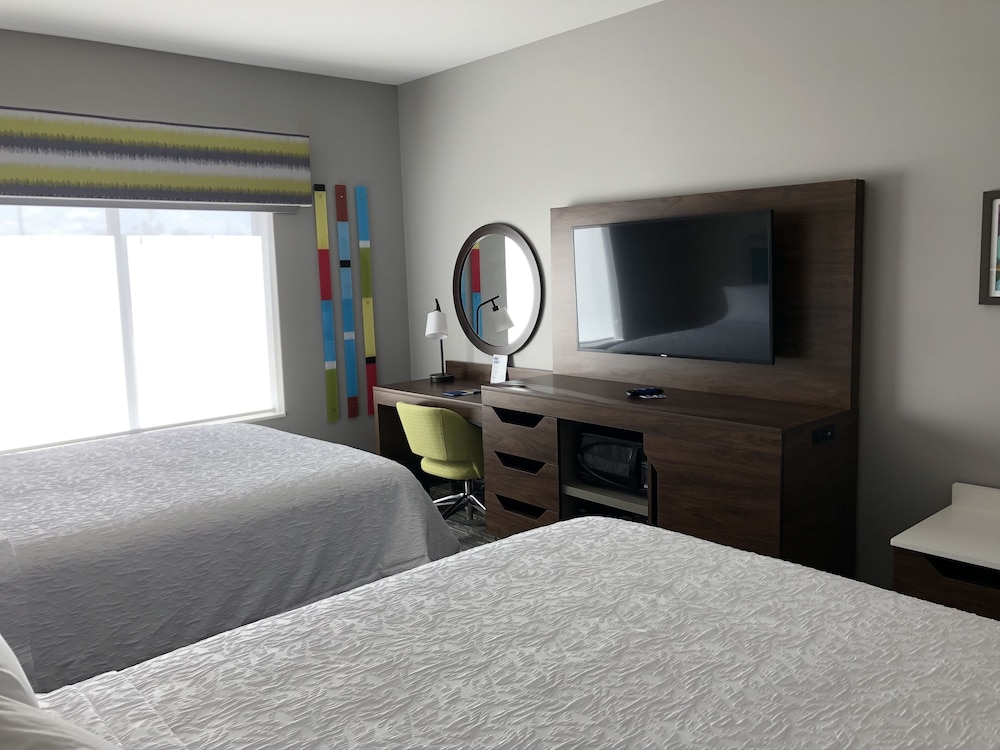 Hampton Inn & Suites Pekin Peoria Area - photo 7