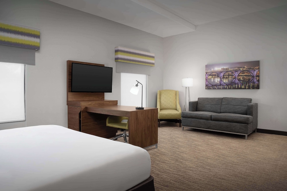 Hampton Inn & Suites Knoxville North I 75 - photo 38