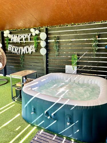 TT Relax Private Jakuzzi Hajdúszoboszló in Hajduszoboszlo, Hungary