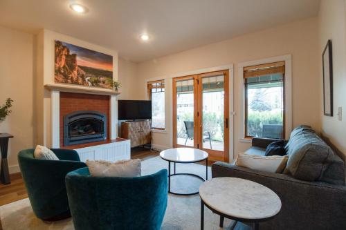 Magical Sisters Retreat — 4-Star Luxury Hotel in Sisters, United States