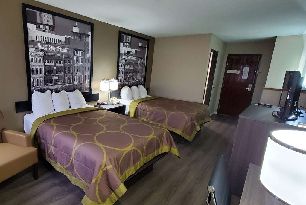 Super 8 by Wyndham Paris - photo 6