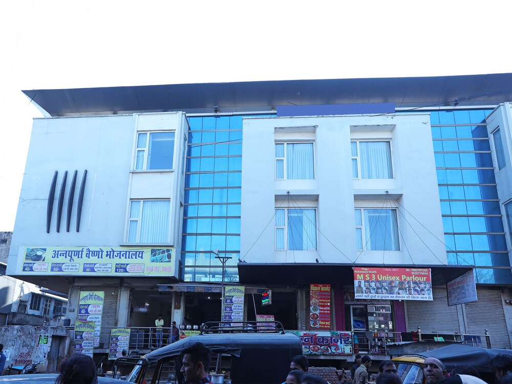 Oyo 5192 Laj Regency in Rewari, India