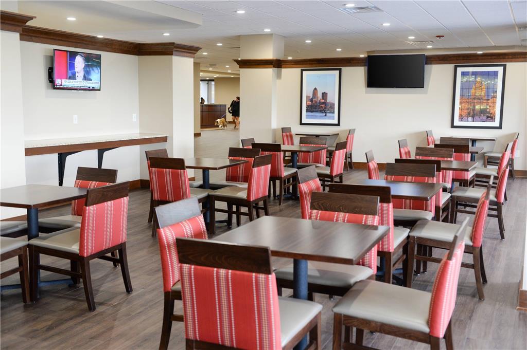 Comfort Inn & Suites Event Center - photo 24