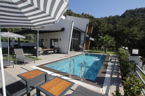 Turuncta Ozel Havuzlu Luks Villa MARİN 2 — 4-Star Luxury Hotel in Marmaris, Turkey