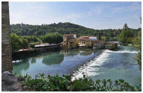 Corte La Guarnigione — 4-Star Luxury Hotel in Valeggio Sul Mincio, Italy