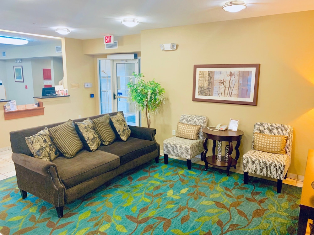 Candlewood Suites Hot Springs by IHG - photo 51