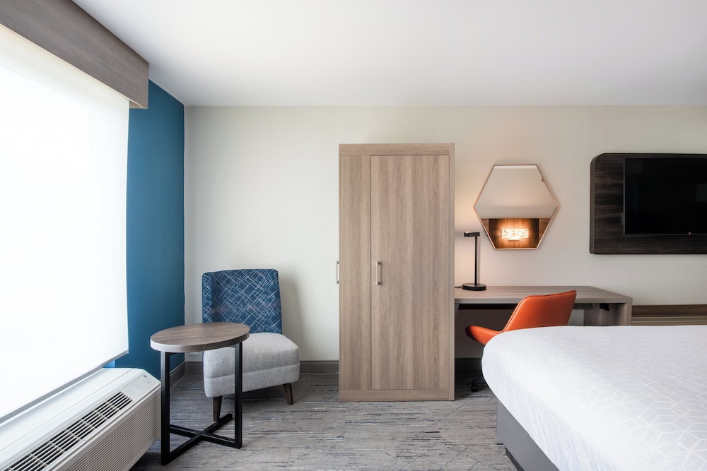 Holiday Inn Express & Suites Wilson I 95 By IHG - photo 15