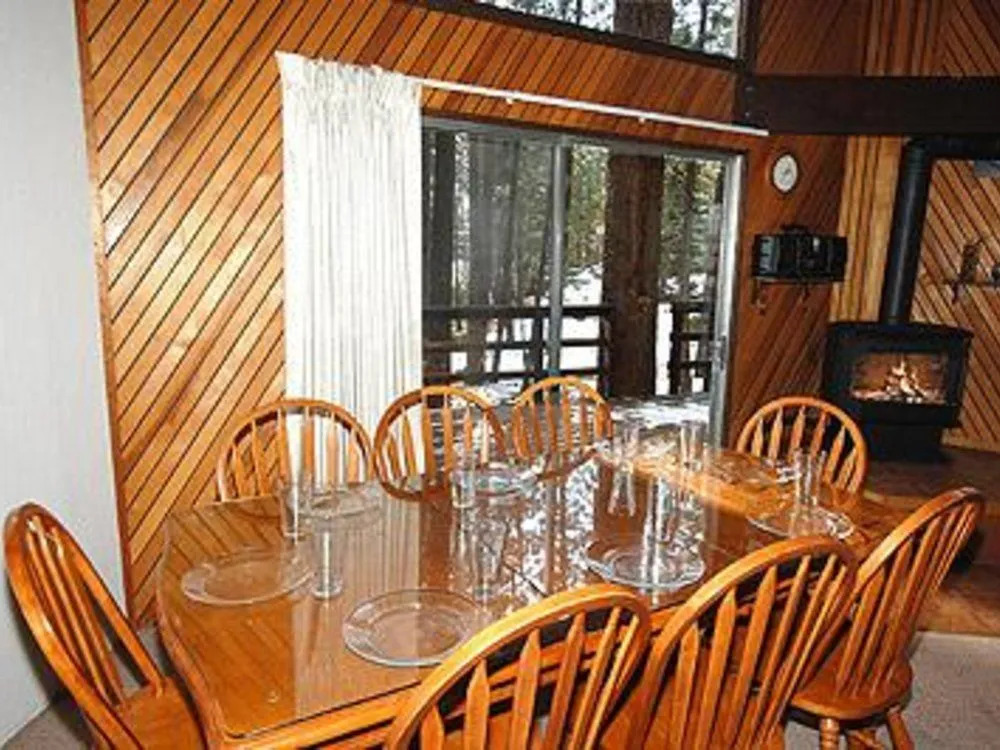 1360 Knoll Lane - photo 8